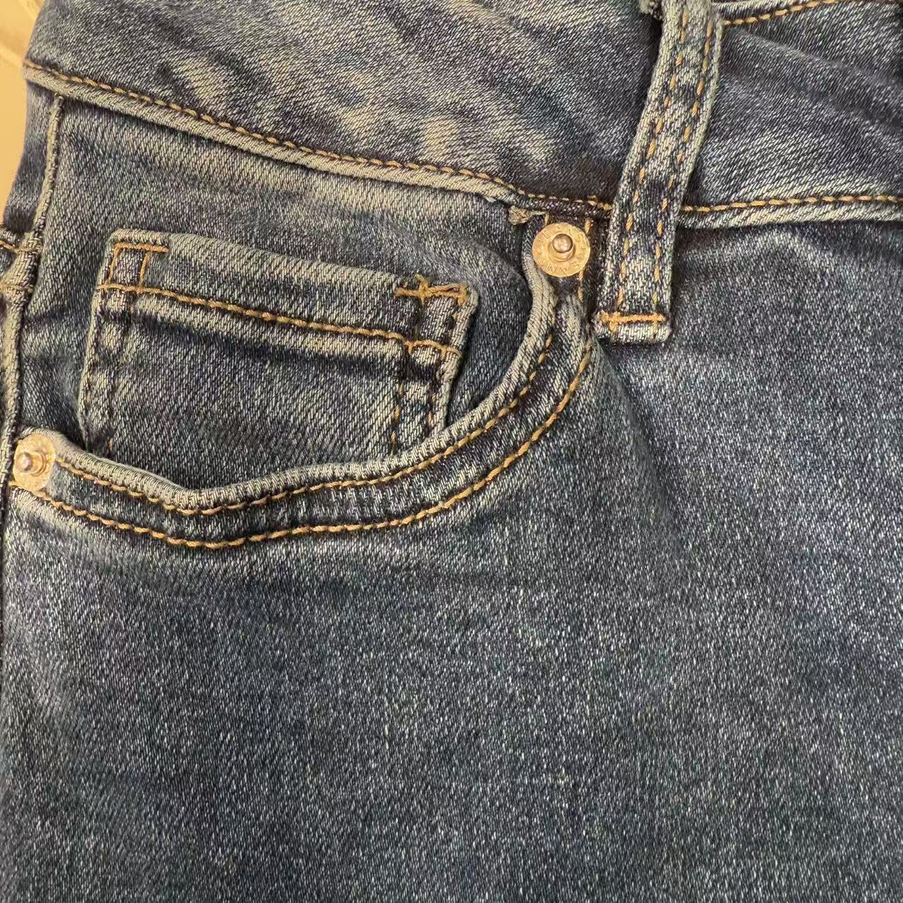 NAVYBLUE FLARED HIGH-WAIST JEANS JW8113