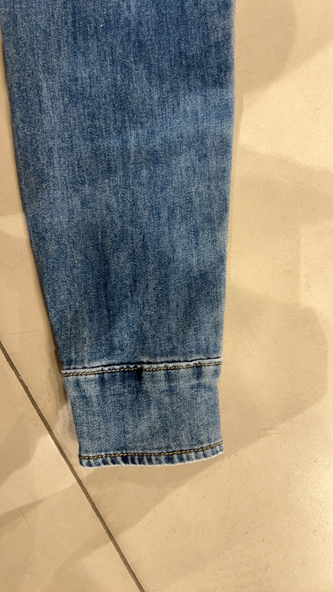 Spring and autumn slim fit shirtYF3312
