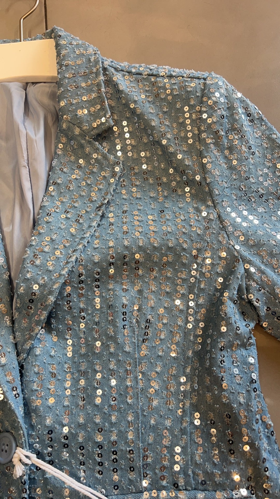 SEQUINNED DENIM SUIT JACKET FW010